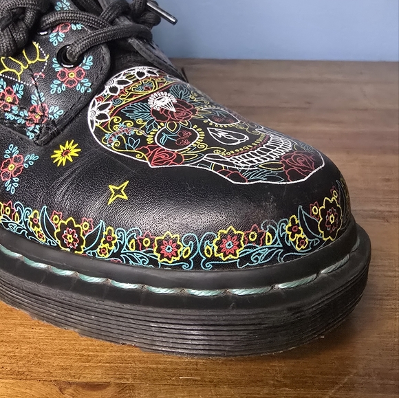 Day Of The Dead 1460 Dr.Martens Skull Pattern Boots - Picture 12 of 13